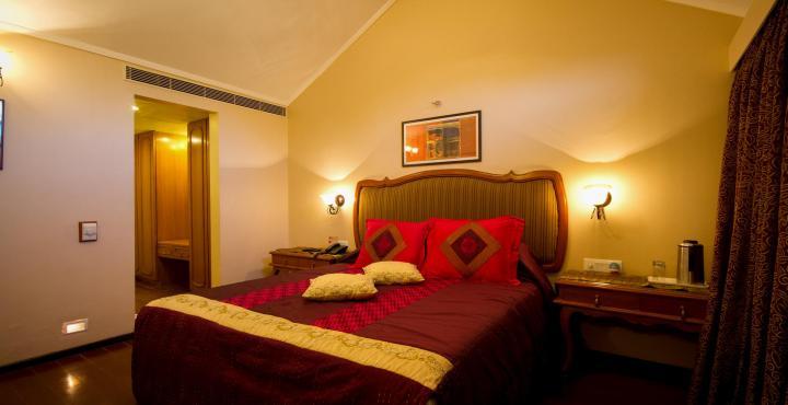 Hotel Hilltone Ābu Eksteriør billede